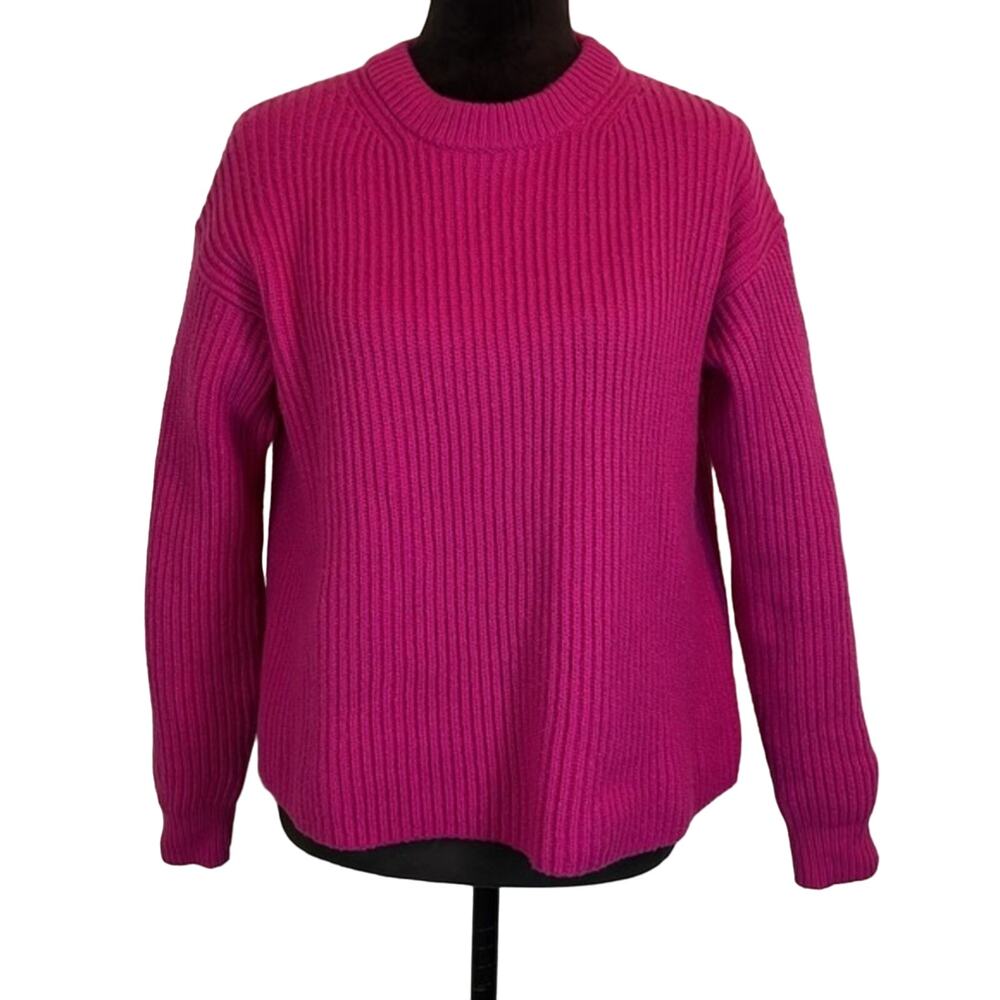 EUC - Lou & Grey Sloucy Ribbed Crewneck Sweater in Fuchsia -  Extra Small